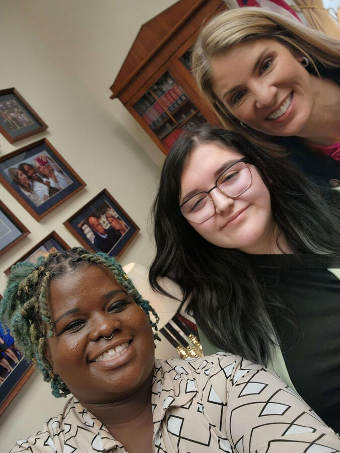 Congress - 2024 - Lori Trahan Congress - 2024 - Lori Trahan